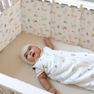 tour de lit bebe protection contre les chocs